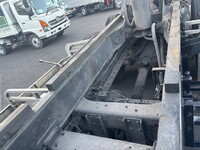 いすゞギガ深ダンプ（土砂禁ダンプ）大型（10t）[写真19]