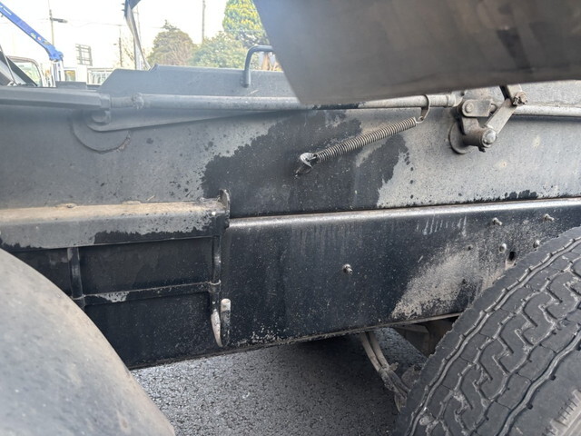 いすゞギガ深ダンプ（土砂禁ダンプ）大型（10t）[写真26]