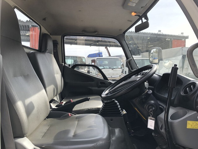 日野デュトロダンプ小型（2t・3t）[写真28]