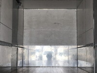 三菱ふそうファイターアルミバン中型（4t）[写真16]