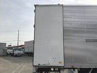 三菱ふそうファイターアルミバン中型（4t）[写真18]