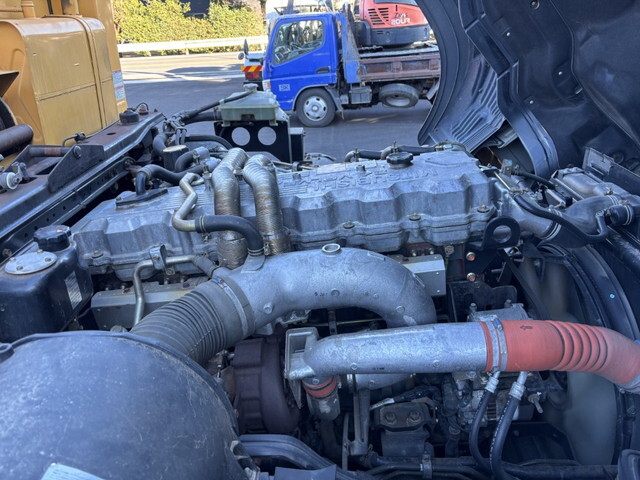 三菱ふそうスーパーグレートセルフローダー大型（10t）[写真24]