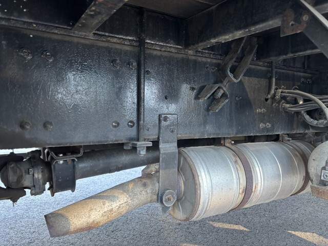 三菱ふそうスーパーグレートセルフローダー大型（10t）[写真33]