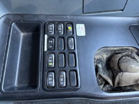 三菱ふそうスーパーグレートセルフローダー大型（10t）[写真08]