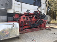 UDトラックスクオントレーラーヘッド（トラクターヘッド）大型（10t）[写真11]