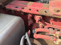 UDトラックスクオントレーラーヘッド（トラクターヘッド）大型（10t）[写真25]