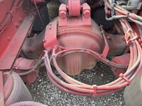 UDトラックスクオントレーラーヘッド（トラクターヘッド）大型（10t）[写真27]