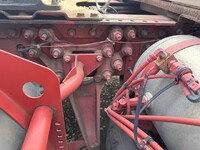 UDトラックスクオントレーラーヘッド（トラクターヘッド）大型（10t）[写真31]