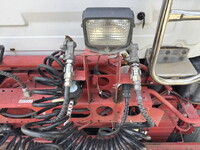 UDトラックスクオントレーラーヘッド（トラクターヘッド）大型（10t）[写真32]