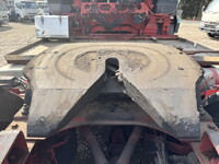 UDトラックスクオントレーラーヘッド（トラクターヘッド）大型（10t）[写真10]