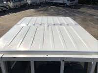 いすゞエルフダブルキャブ（Wキャブ）小型（2t・3t）[写真12]