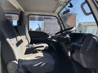 いすゞエルフダブルキャブ（Wキャブ）小型（2t・3t）[写真13]