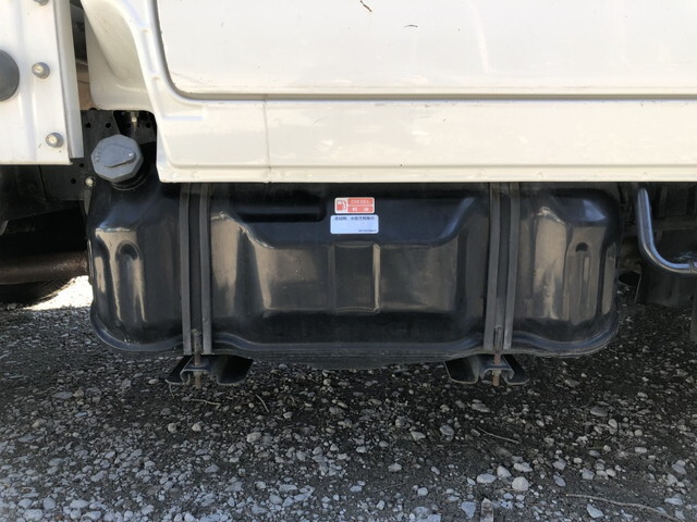 いすゞエルフダブルキャブ（Wキャブ）小型（2t・3t）[写真25]