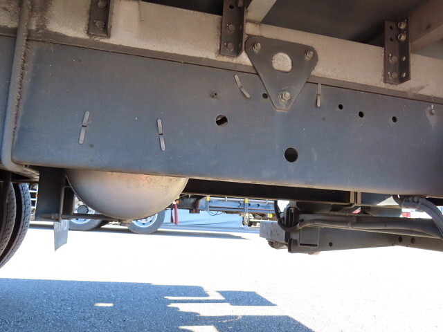 日野レンジャーアルミバン中型（4t）[写真11]