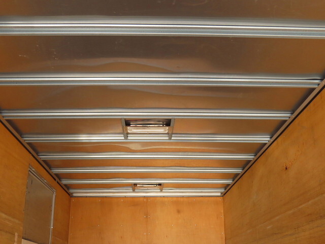 日野レンジャーアルミバン中型（4t）[写真38]