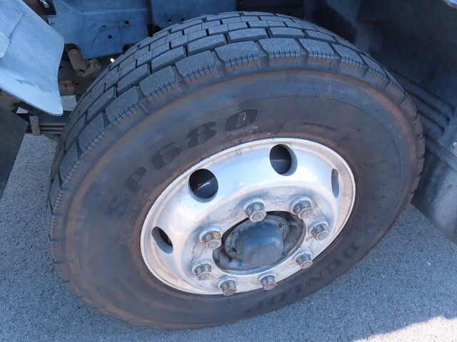 いすゞフォワードクレーン4段増トン（6t・8t）[写真13]