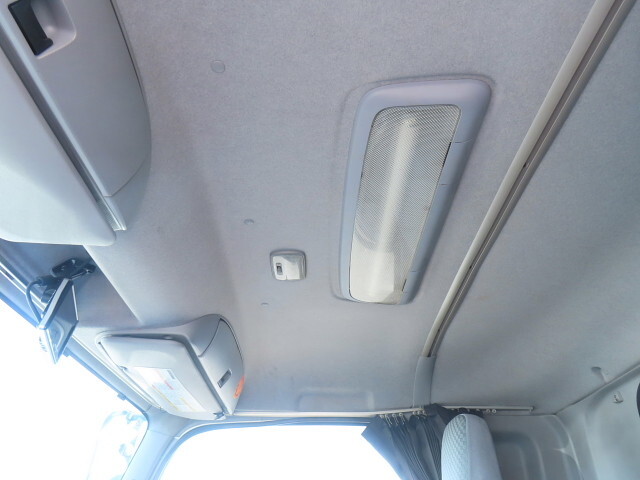 いすゞフォワードクレーン4段増トン（6t・8t）[写真22]