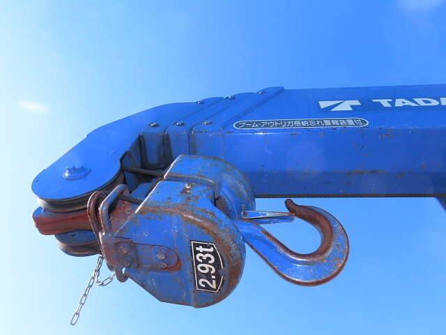 いすゞフォワードクレーン4段増トン（6t・8t）[写真31]