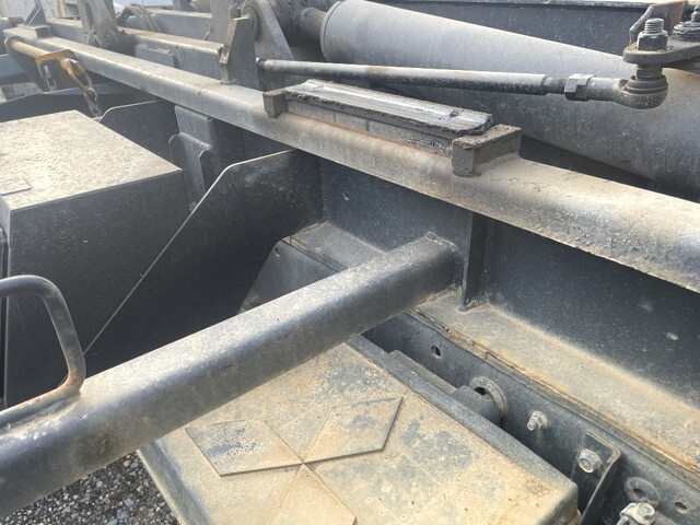 三菱ふそうファイターコンテナ専用車中型（4t）[写真17]