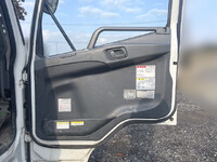 三菱ふそうファイターコンテナ専用車中型（4t）[写真28]