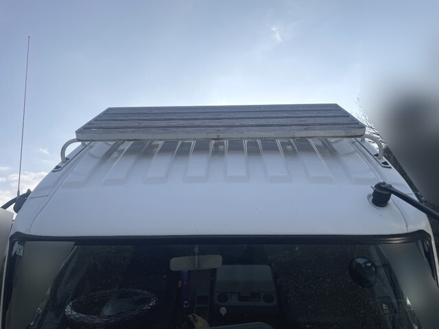 三菱ふそうファイターコンテナ専用車中型（4t）[写真05]