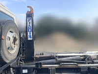 三菱ふそうファイターコンテナ専用車中型（4t）[写真09]