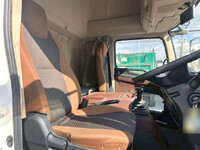 日野レンジャーアルミウイング中型（4t）[写真16]