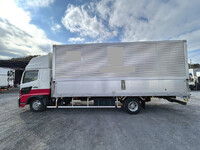 日野レンジャーアルミウイング中型（4t）[写真06]