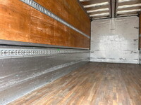 日野レンジャーアルミウイング中型（4t）[写真10]