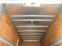 トヨタトヨエースアルミバン小型（2t・3t）[写真13]