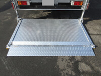 トヨタトヨエースアルミバン小型（2t・3t）[写真14]