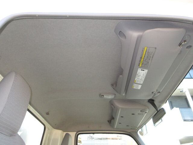 トヨタトヨエースアルミバン小型（2t・3t）[写真23]