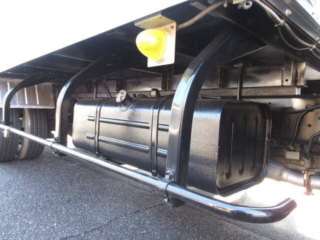 トヨタトヨエースアルミバン小型（2t・3t）[写真33]