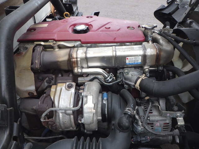 トヨタトヨエース幌ウイング小型（2t・3t）[写真10]