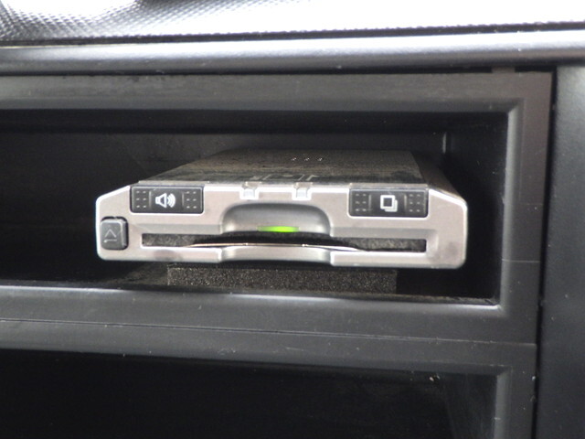 トヨタトヨエース幌ウイング小型（2t・3t）[写真21]