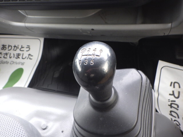 トヨタトヨエース幌ウイング小型（2t・3t）[写真22]