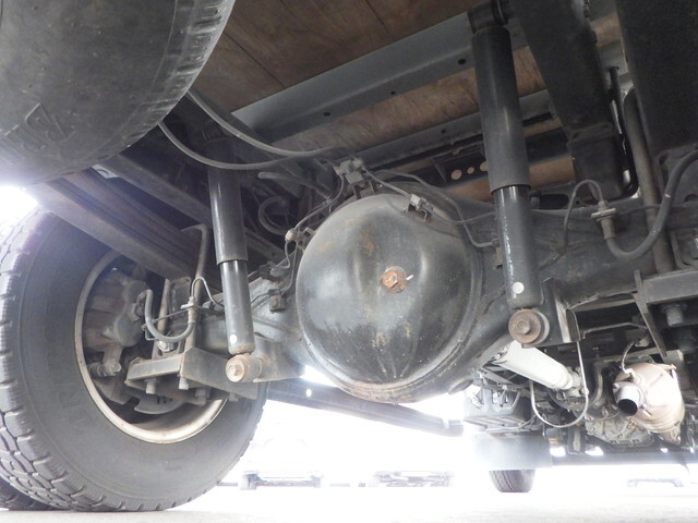 トヨタトヨエース幌ウイング小型（2t・3t）[写真26]