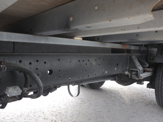 トヨタトヨエース幌ウイング小型（2t・3t）[写真28]