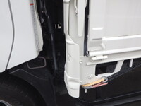 トヨタトヨエース幌ウイング小型（2t・3t）[写真30]