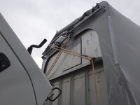 トヨタトヨエース幌ウイング小型（2t・3t）[写真33]