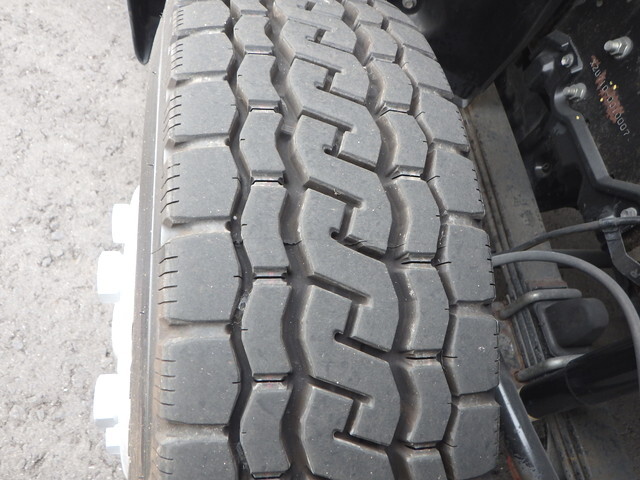 トヨタトヨエース幌ウイング小型（2t・3t）[写真33]