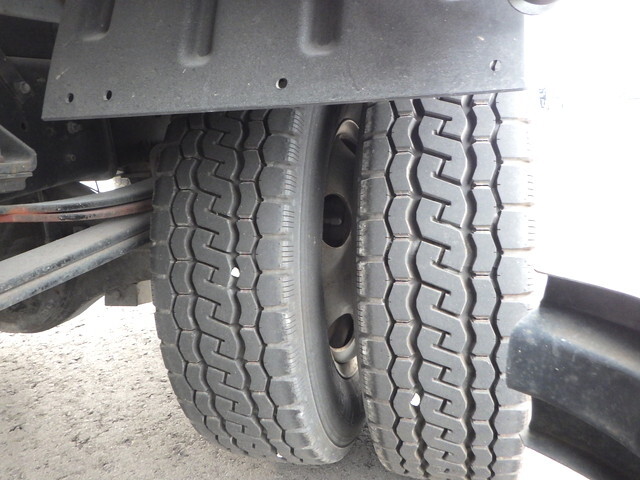 トヨタトヨエース幌ウイング小型（2t・3t）[写真36]