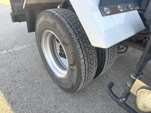 三菱ふそうファイターコンテナ専用車中型（4t）[写真19]