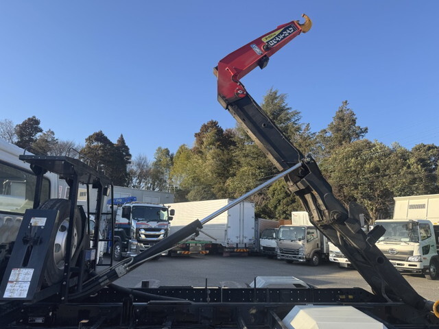 三菱ふそうファイターコンテナ専用車中型（4t）[写真25]