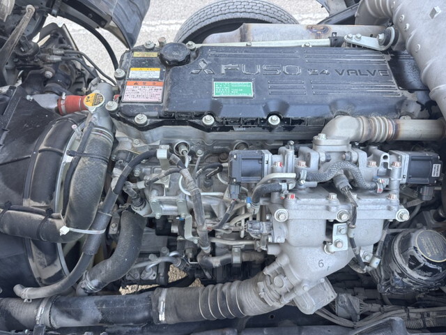 三菱ふそうファイターコンテナ専用車中型（4t）[写真31]