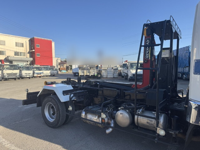 三菱ふそうファイターコンテナ専用車中型（4t）[写真07]