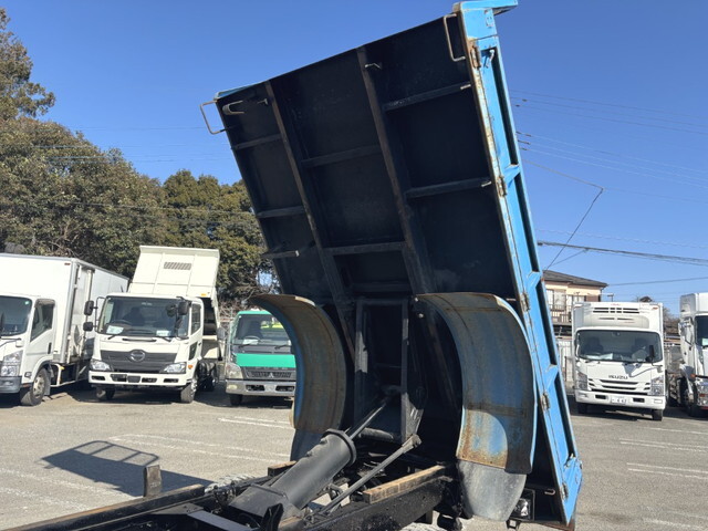 いすゞエルフダンプ小型（2t・3t）[写真21]