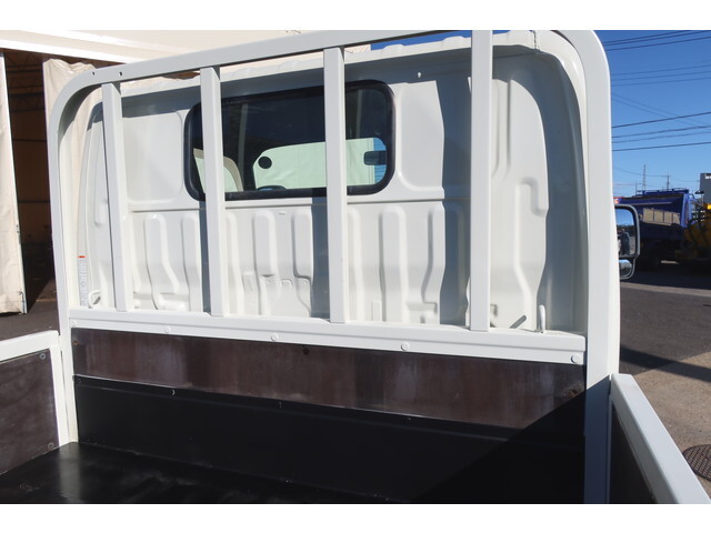 トヨタトヨエース平ボディ小型（2t・3t）[写真14]