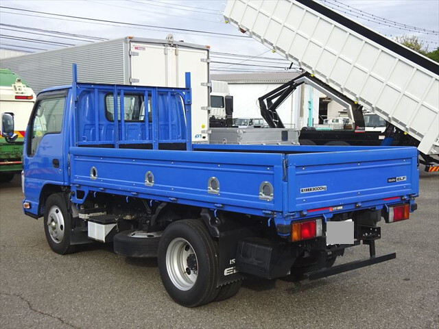 いすゞエルフ平ボディ小型（2t・3t）[写真02]