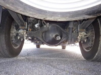 いすゞエルフ平ボディ小型（2t・3t）[写真20]